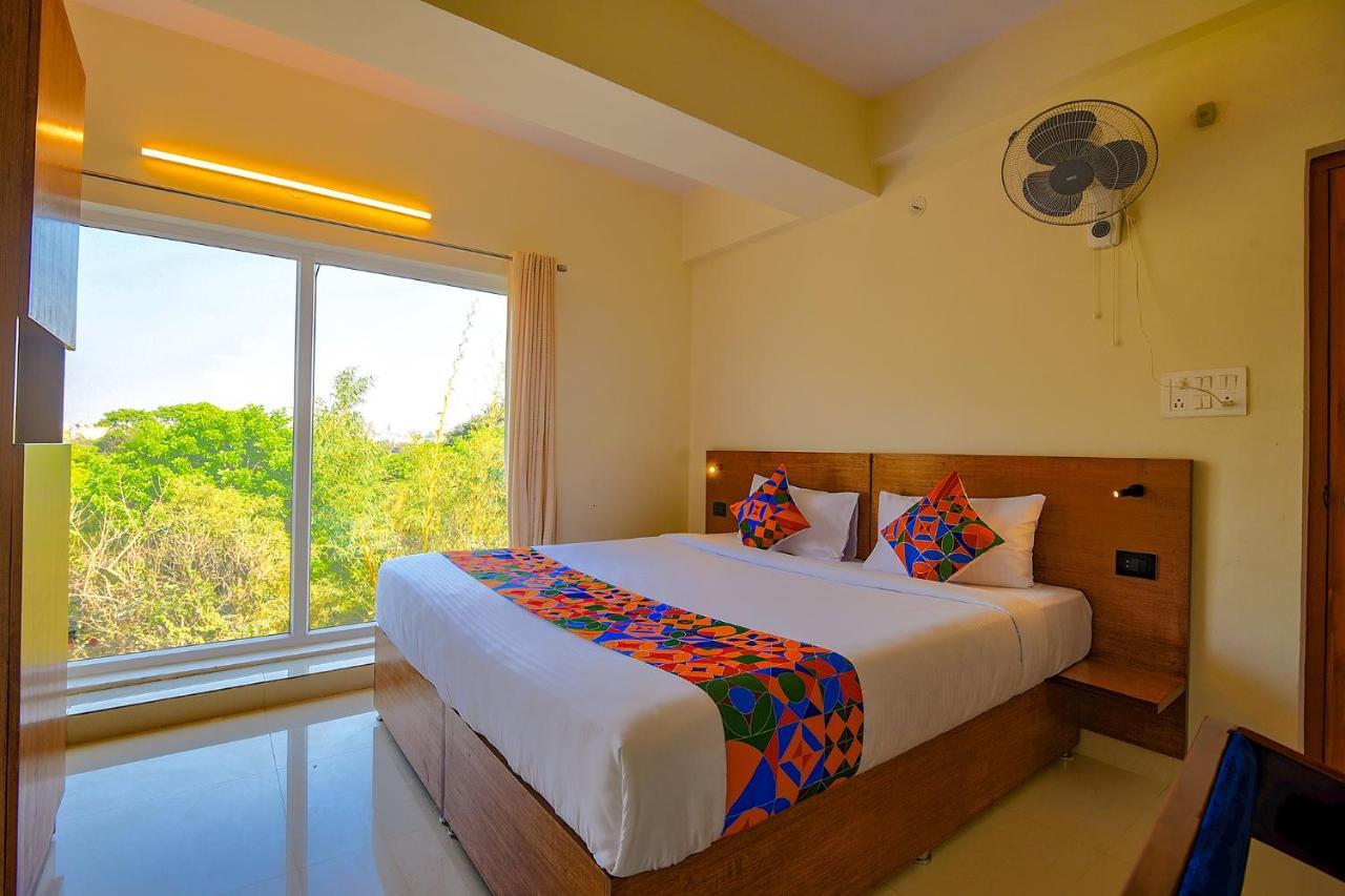 Fabhotel Gr Lake View - Btm Layout Bangalore Eksteriør bilde