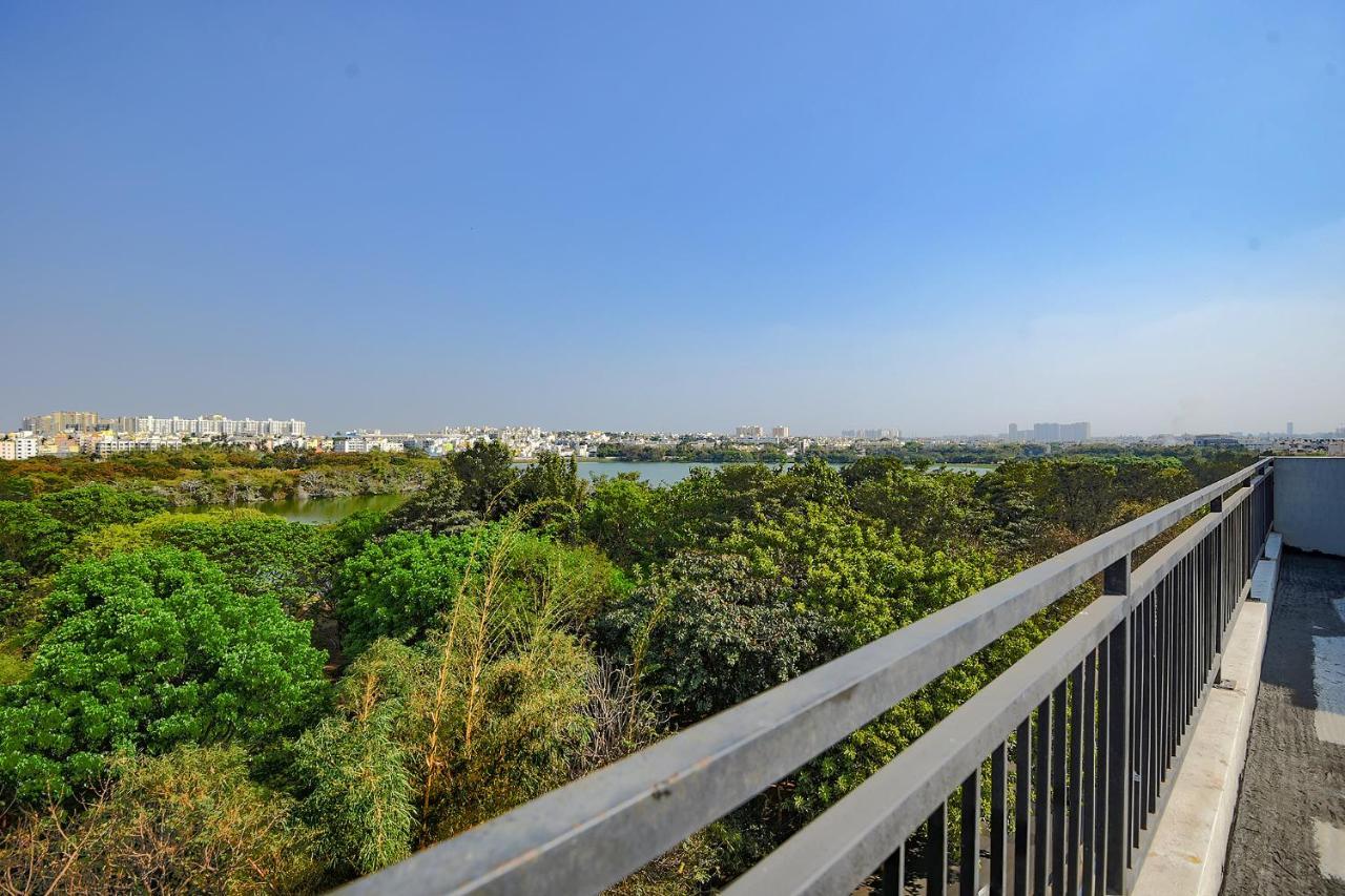 Fabhotel Gr Lake View - Btm Layout Bangalore Eksteriør bilde