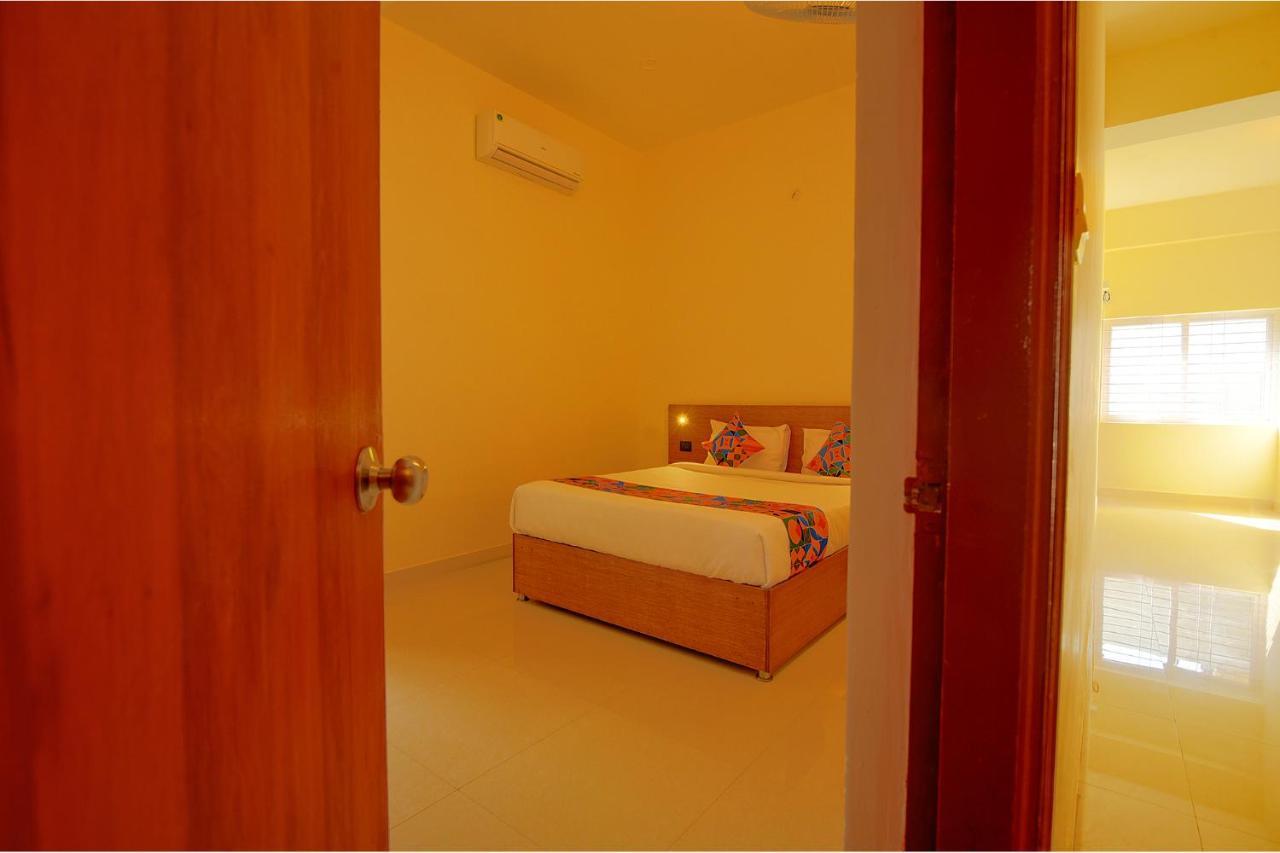 Fabhotel Gr Lake View - Btm Layout Bangalore Eksteriør bilde